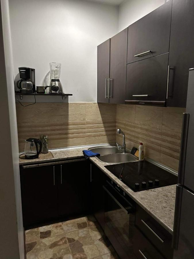 Du Vin Rouge Tbilisi Hotel Eksteriør billede